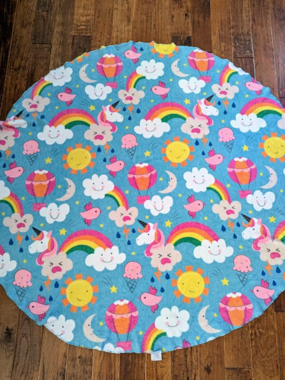 Lot of 2 Kids Unicorn Rainbow Round Fleece Blankets 60